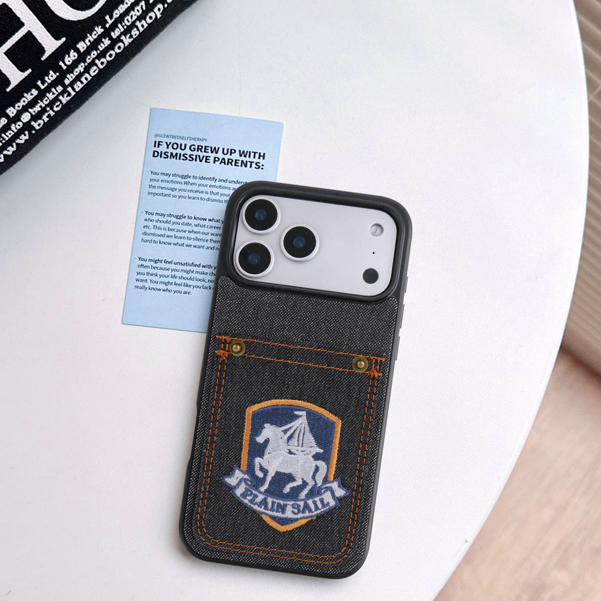 Embroidered auspicious Apple phone case