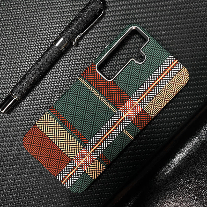 Casing Ponsel Magnetik Samsung Serat Karbon Kevlar Bercahaya