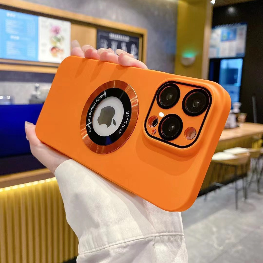 Casing ponsel Apple dengan lensa magnetik berpola CD yang terasa di kulit