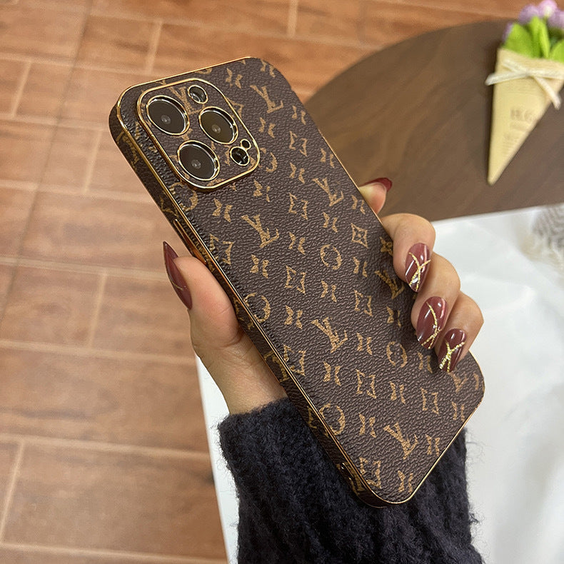 Casing iPhone mewah kulit merek fashion