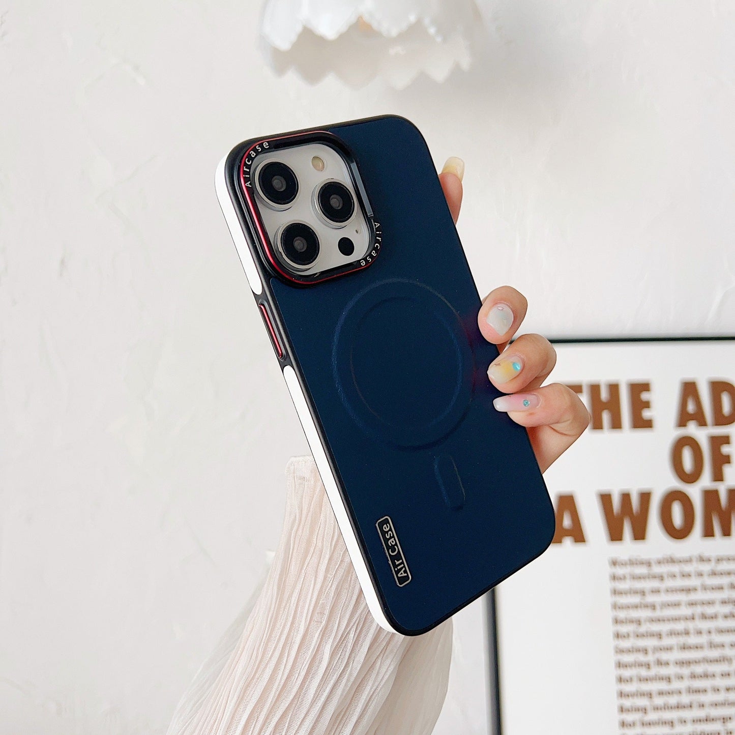 Casing Ponsel Magnetik Kulit Polos Starlight