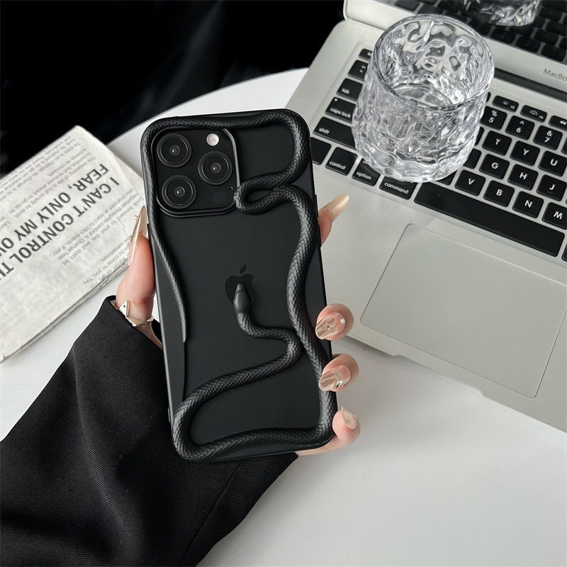 Casing ponsel Apple ular berongga matte tiga dimensi dengan lapisan elektro
