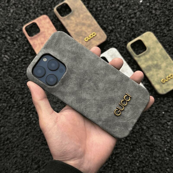 Casing iPhone setengah tertutup berbahan kulit yang modis