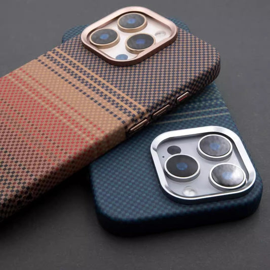 Casing iPhone Magnetik Serat Karbon Kevlar Bercahaya 