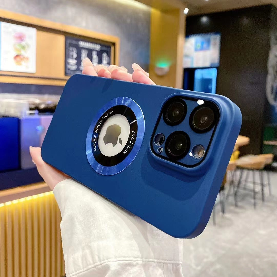 Casing ponsel Apple dengan lensa magnetik berpola CD yang terasa di kulit 