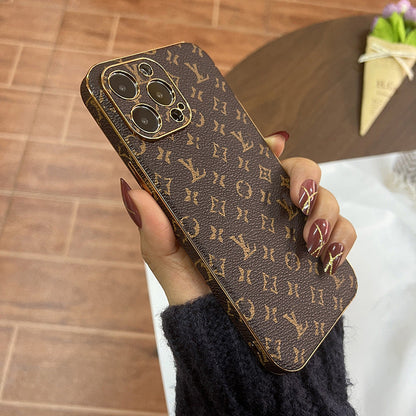 Casing iPhone mewah kulit merek fashion 