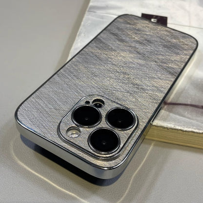 Casing ponsel Apple bermotif emas sederhana