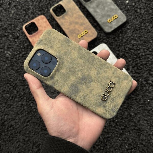 Casing iPhone setengah tertutup berbahan kulit yang modis