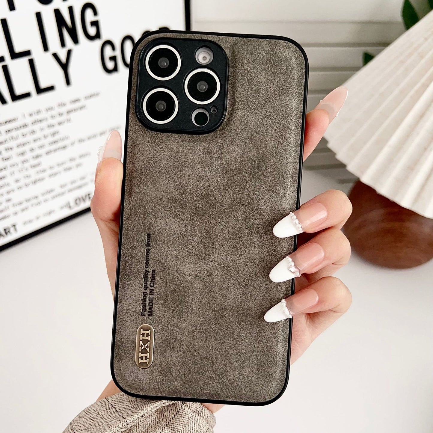 Textured magnetic apple iPhone case